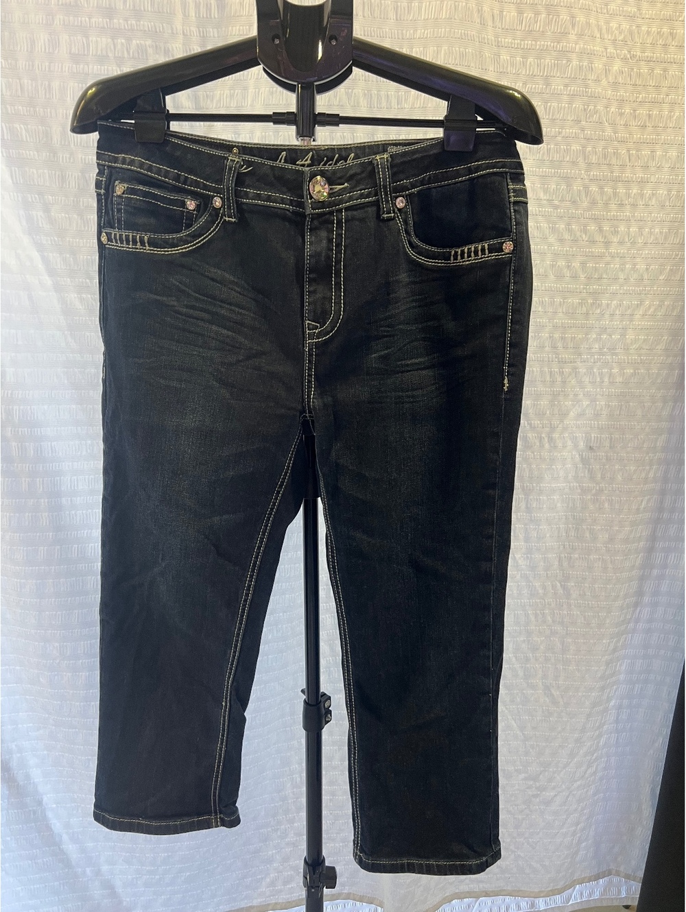 LA Idol USA Y2K Rhinestone Embellished Denim Capri Jeans Size 13 W35 L18
